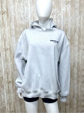 White Fox Grey Hoodie [1010]